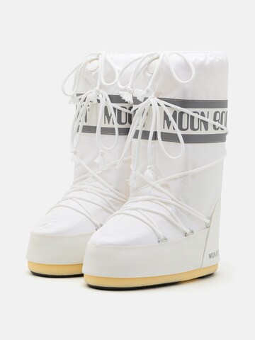 MOON BOOT Snow boots in White