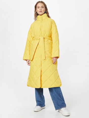 Marc O'Polo DENIM Winter Coat in Yellow: front