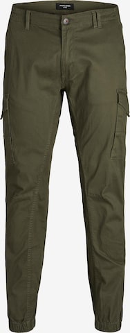 Pantalon cargo 'Paul' Jack & Jones Plus en vert : devant