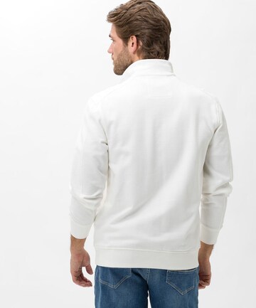 BRAX Sweatshirt in White: back