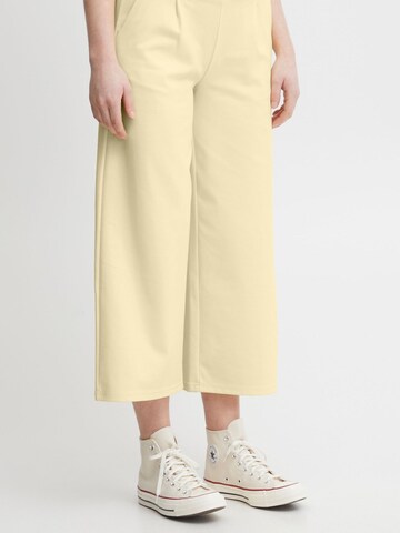 ICHI Wide leg Pleat-Front Pants ' IHKATE ' in Yellow: front