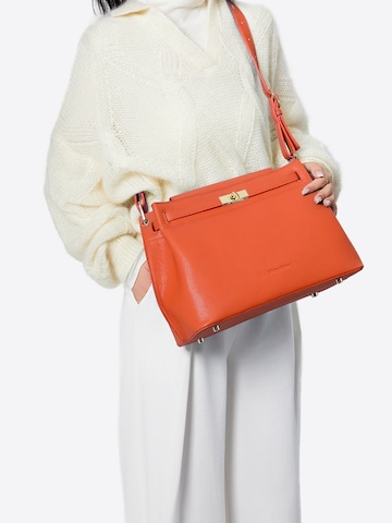Victoria Hyde Handtasche ' Alla ' in Orange