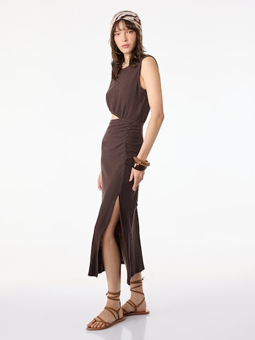 Koton Kleid in Braun