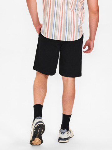 Dxnmxrk Regular Hose 'DXCharles' in Schwarz