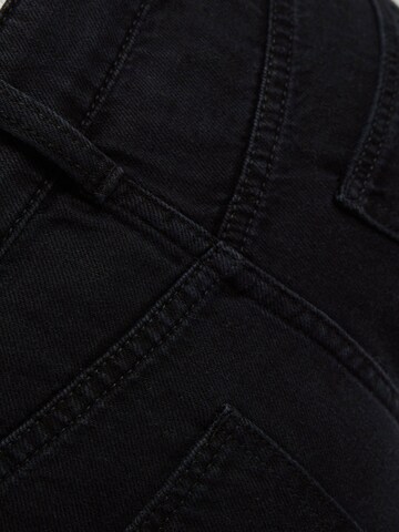 Bershka Zvonové kalhoty Džíny s kapsami – černá