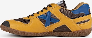 MUNICH Platform trainers 'GOAL' in Yellow: front