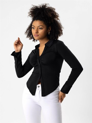No Matter What Bluse in Schwarz: Vorderseite