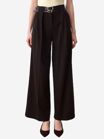 Dilvin Wide leg Pants in Brown: front