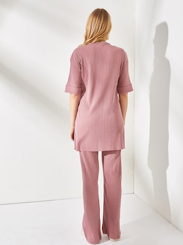 Pantalons de tailleur olalook en rose