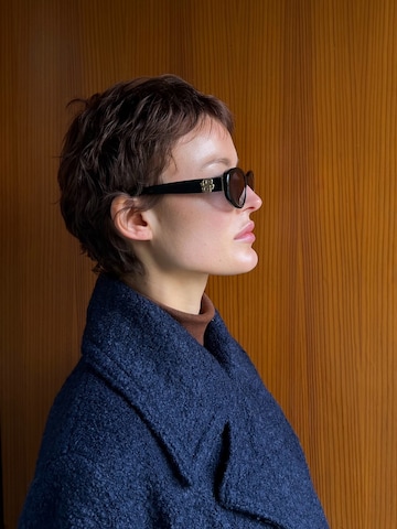 Lunettes de soleil BOSS en noir