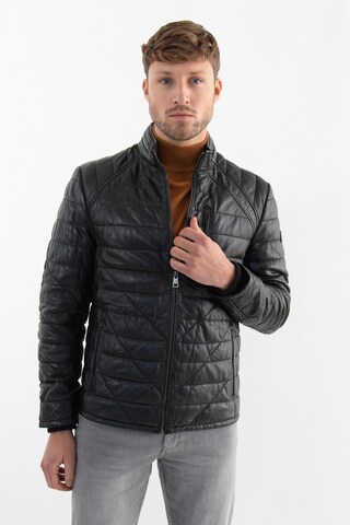 DNR Jackets Between-Season Jacket in Black: front