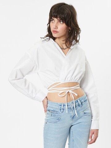 Missguided Blouse in White: front