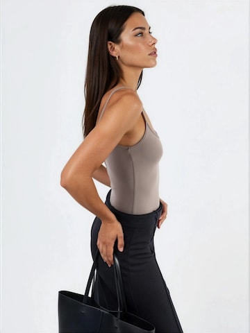 Haut Busem en beige