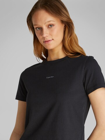 Maglietta di Calvin Klein Jeans in nero