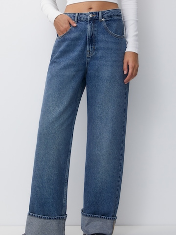 Loosefit Jeans de la Pull&Bear pe albastru: față