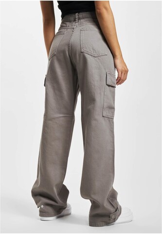 Wide leg Pantaloni cu buzunare de la DEF pe gri