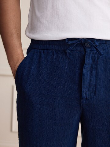 Next Loosefit Hose in Blau