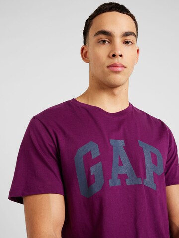 GAP Regular Fit T-Shirt in Lila