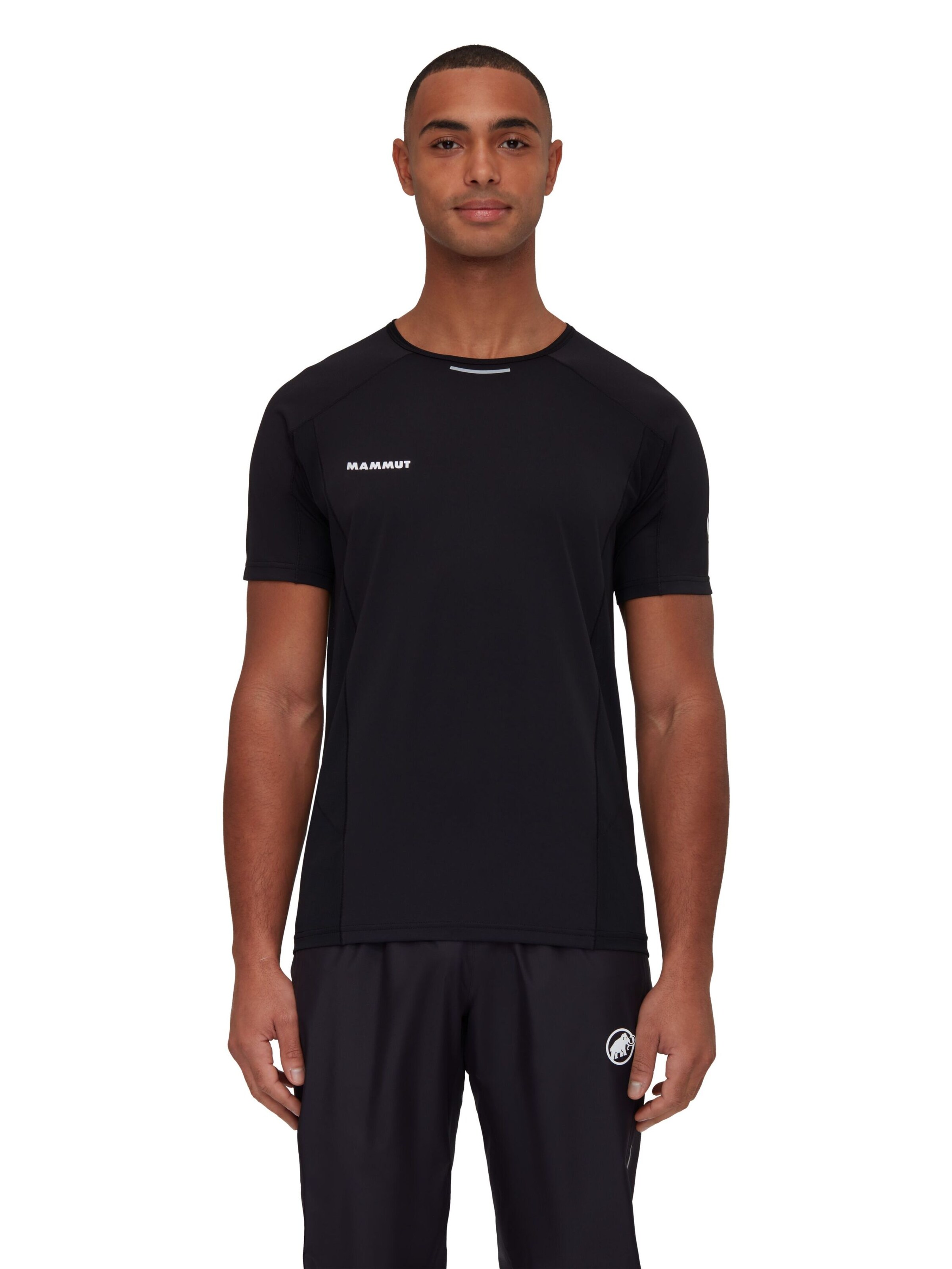 MAMMUT Funktionsshirt 'Aenergy' in Schwarz: Vorderseite