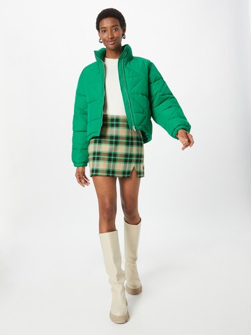 Gina Tricot Prehodna jakna 'Elina' | zelena barva