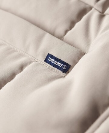 Superdry Bodywarmer in Beige