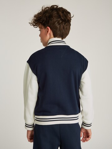 TOMMY HILFIGER Jacke in Blau