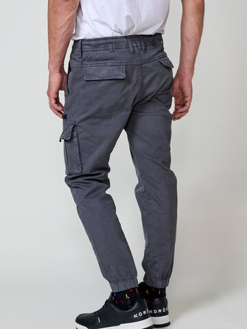 KOROSHI Tapered Cargobroek in Grijs