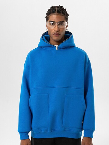 Sweat-shirt VAMOS CLO en bleu : devant