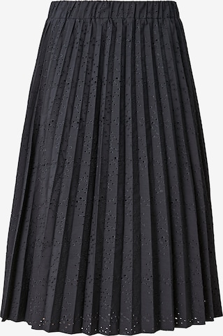 s.Oliver Skirt in Black: front