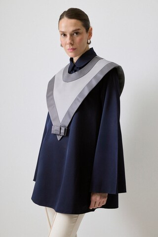 Touche Prive Tunic in Blue: front