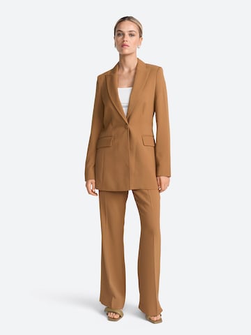 Rich & Royal Blejzer - Hnedá: predná strana