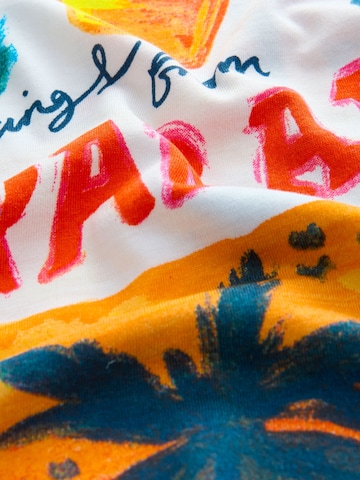 Next Top in Mixed colors