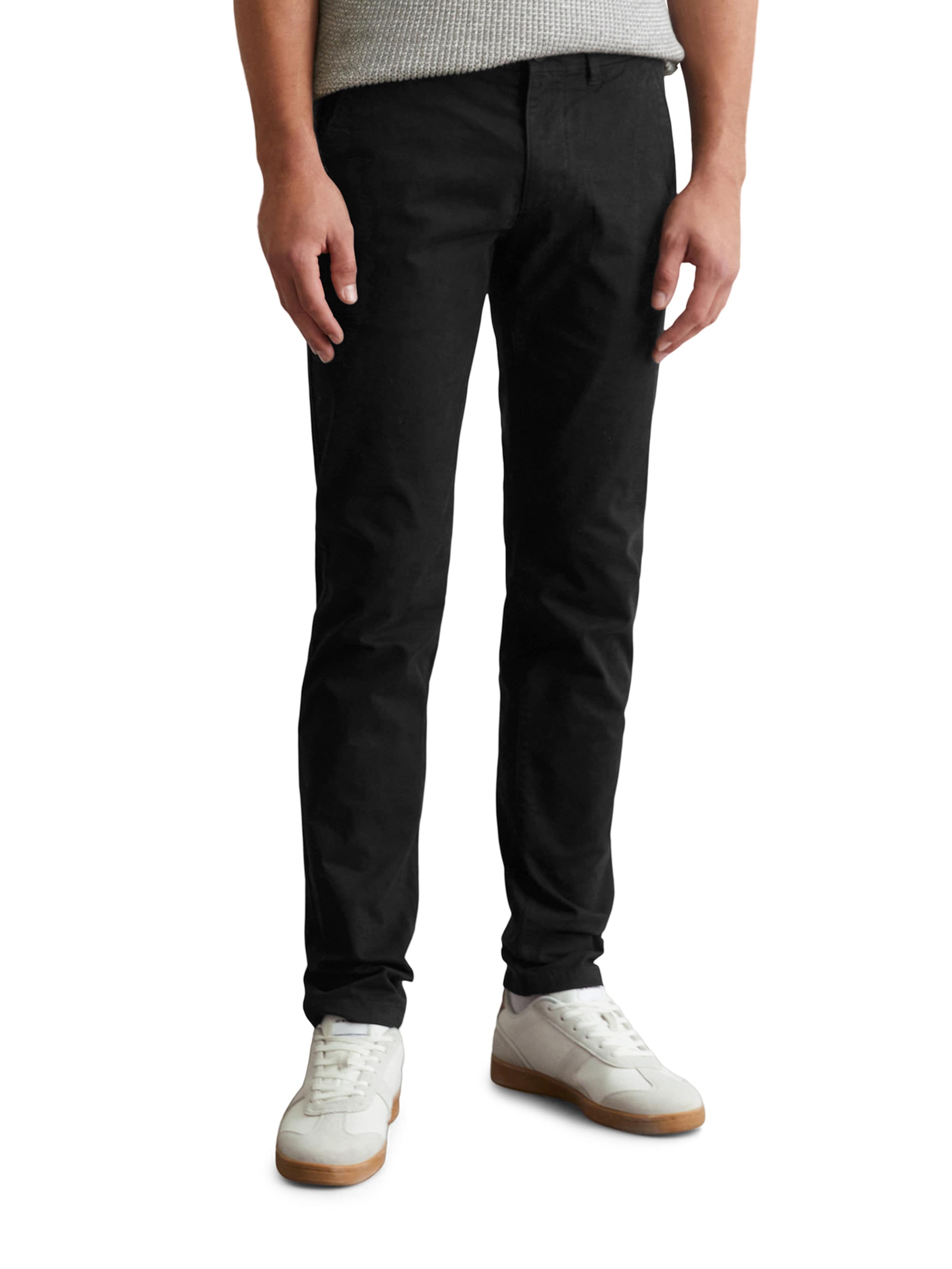 Marc O'Polo Tapered Chino trousers in Black: front