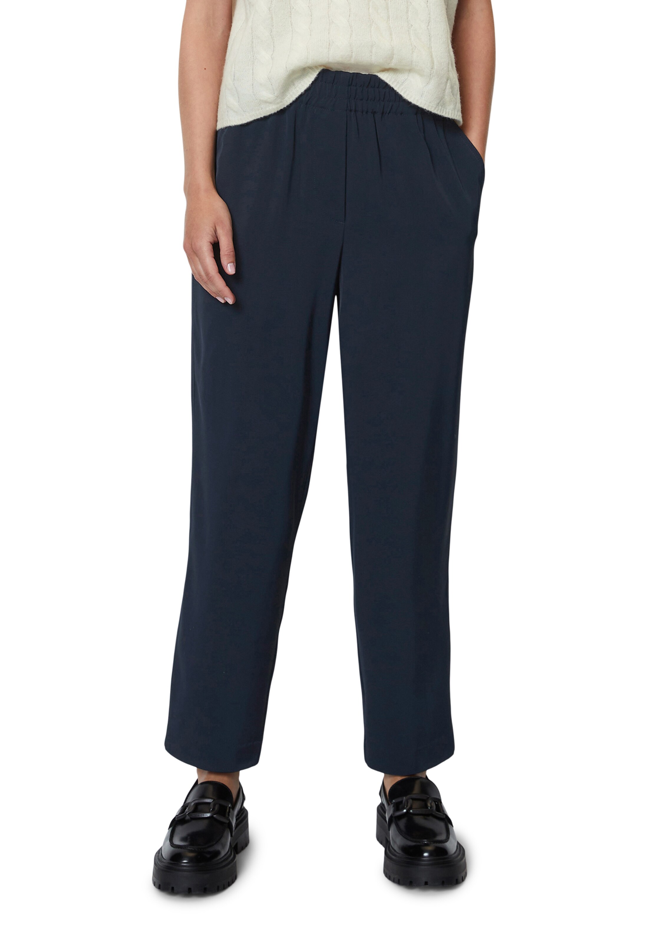 Marc O'Polo Loose fit Trousers in Blue: front