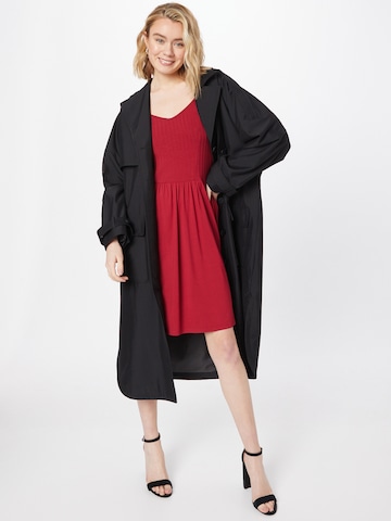 Robe 'Ronja' ABOUT YOU en rouge