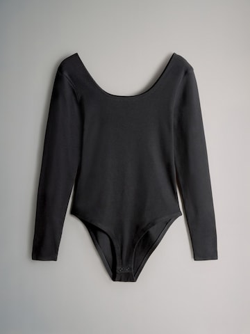 The Set Body in Beige