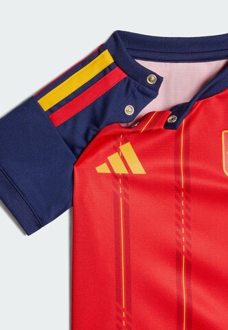 Completo per l'allenamento 'Spanien 26 Home' di ADIDAS PERFORMANCE in rosso