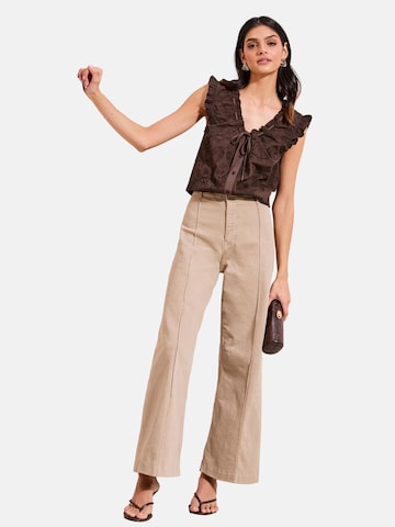 Friends Like These Blouse in Bruin: voorkant