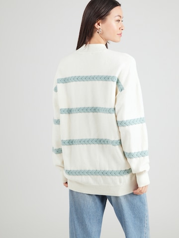 ABOUT YOU Pullover 'Lissi' i hvid