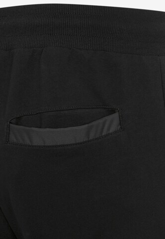 Redbridge Regular Pants 'Basingstoke' in Black