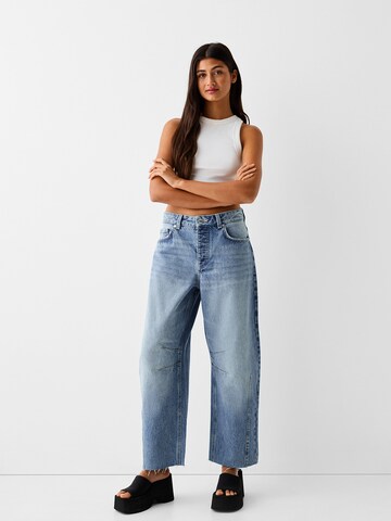 Bershka Loosefit Jeans in Blauw