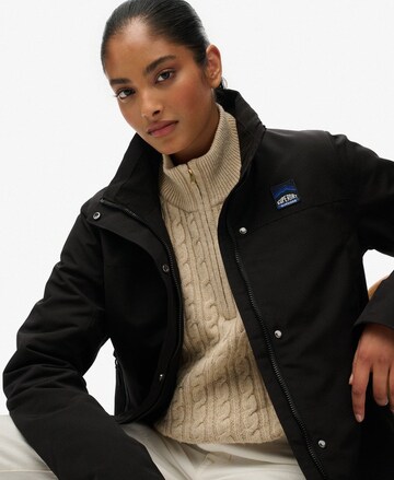 Superdry Tussenjas in Zwart