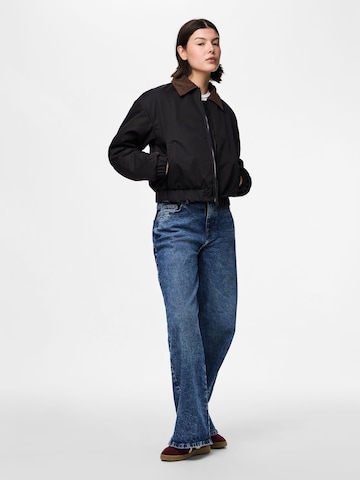 Giacca di mezza stagione 'JORMA ' di PIECES in nero