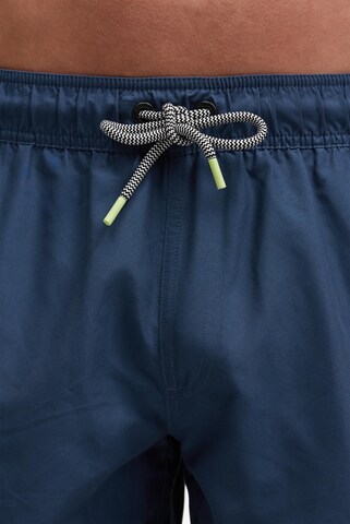 CAMP DAVID Board Shorts in Blue
