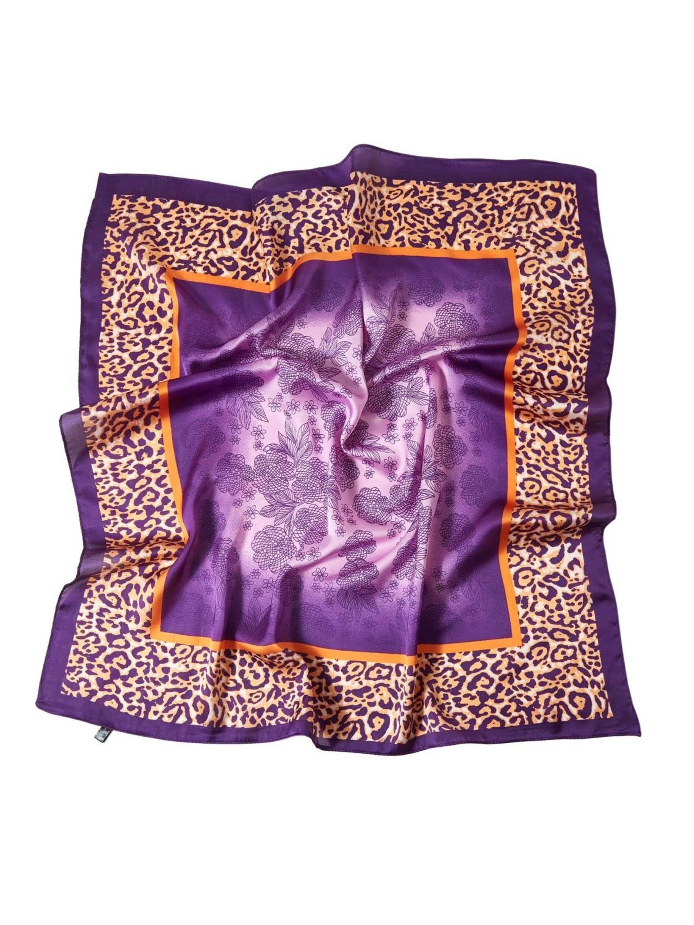 alberto cabale Scarf 'Chetaah Cléo' in Purple: front