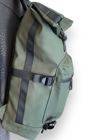 Kumixi Rucksack in Grün