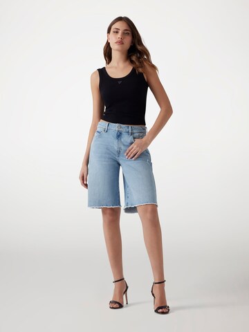 GUESS Wide Leg Shorts in Blau