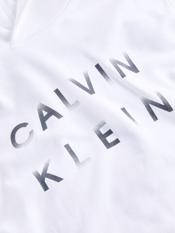 Calvin Klein Sweatshirt in White