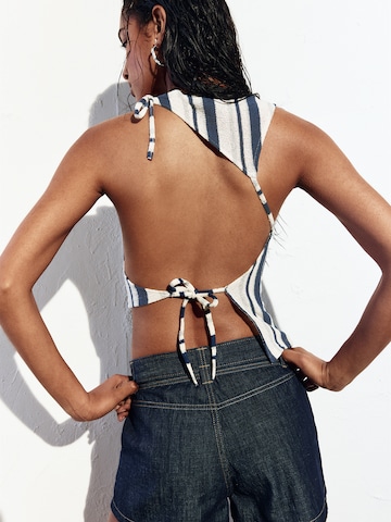 Pull&Bear Broderad topp i blå