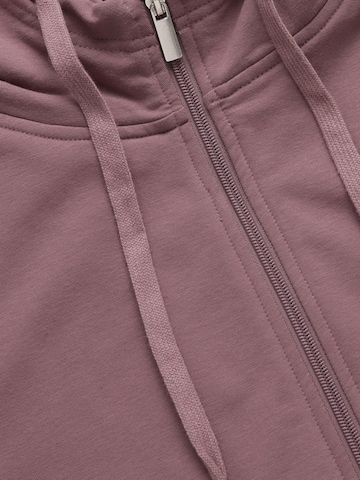 Cellbes of Sweden Sweatshirt in Purple